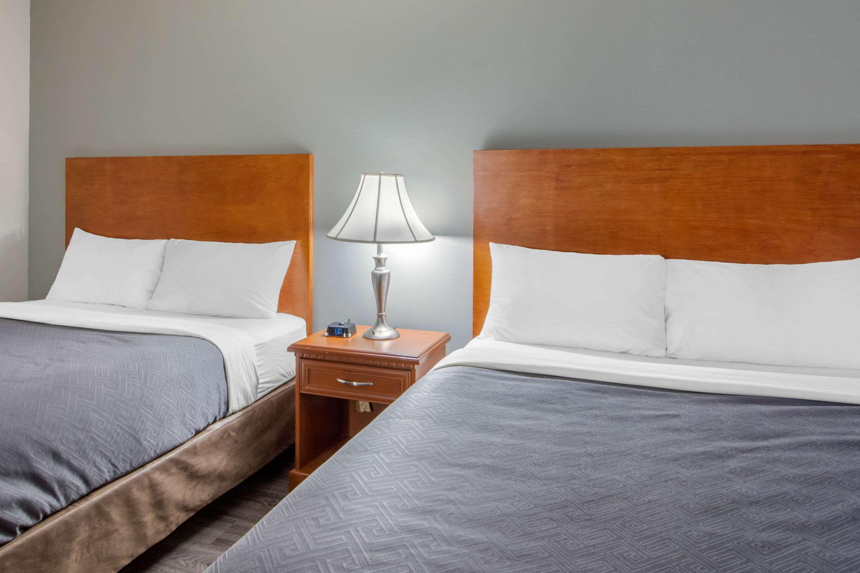 Econo Lodge Regina Eksteriør bilde