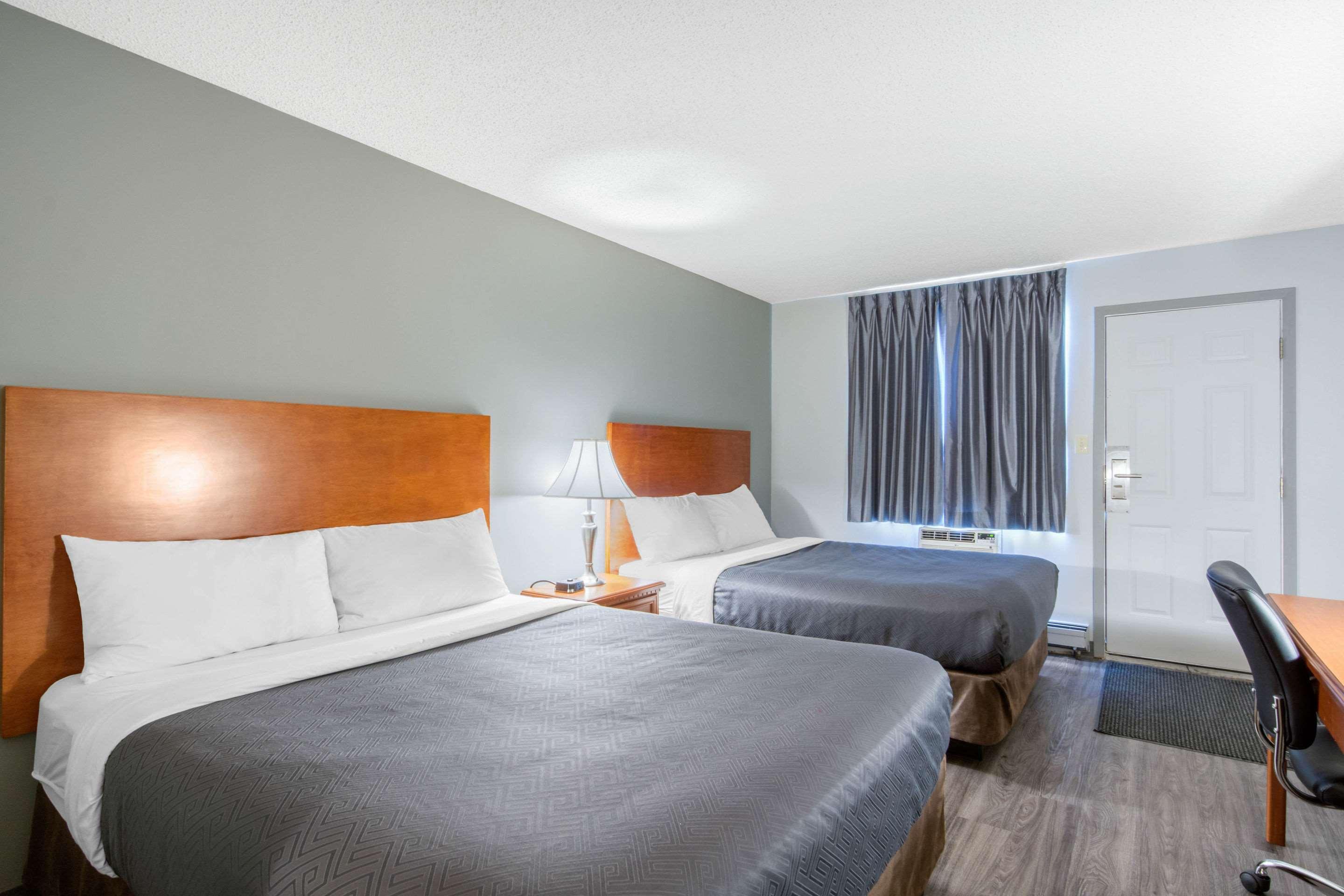 Econo Lodge Regina Eksteriør bilde